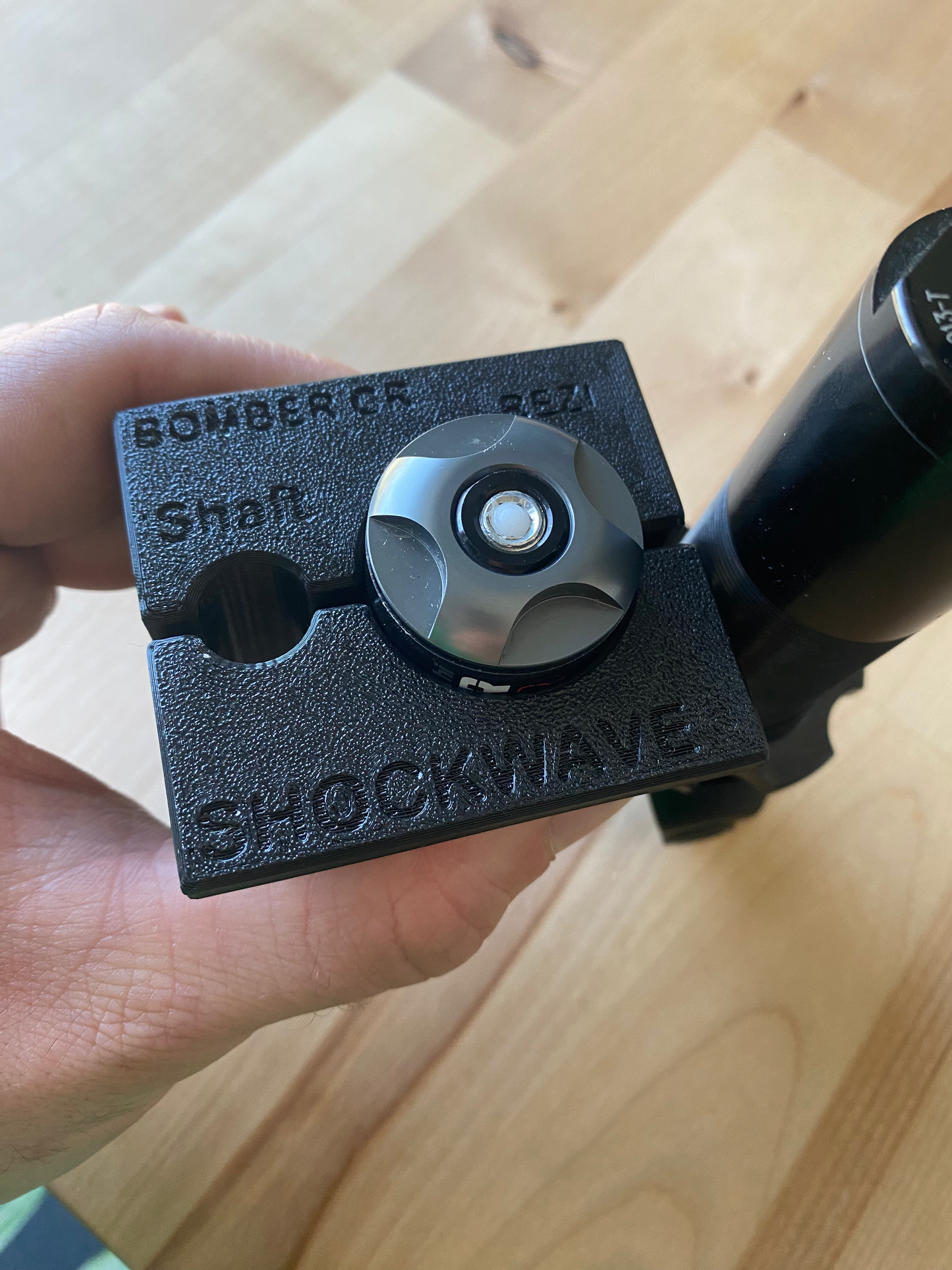 Cheap quality tools tested in Quebec for mountain bike suspension made by shockwave parts. Shockwave 3D printed tools.