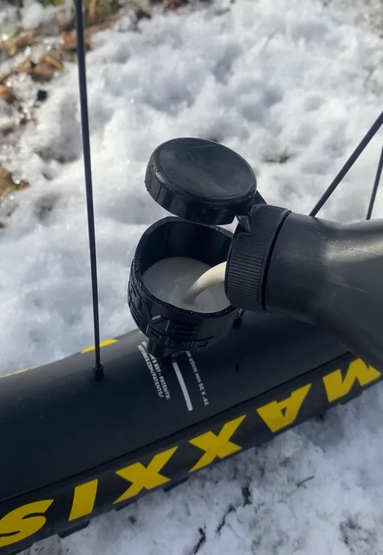 Sealant Funnel Core+ | Integrated Valve Core tool - Shockwave Parts