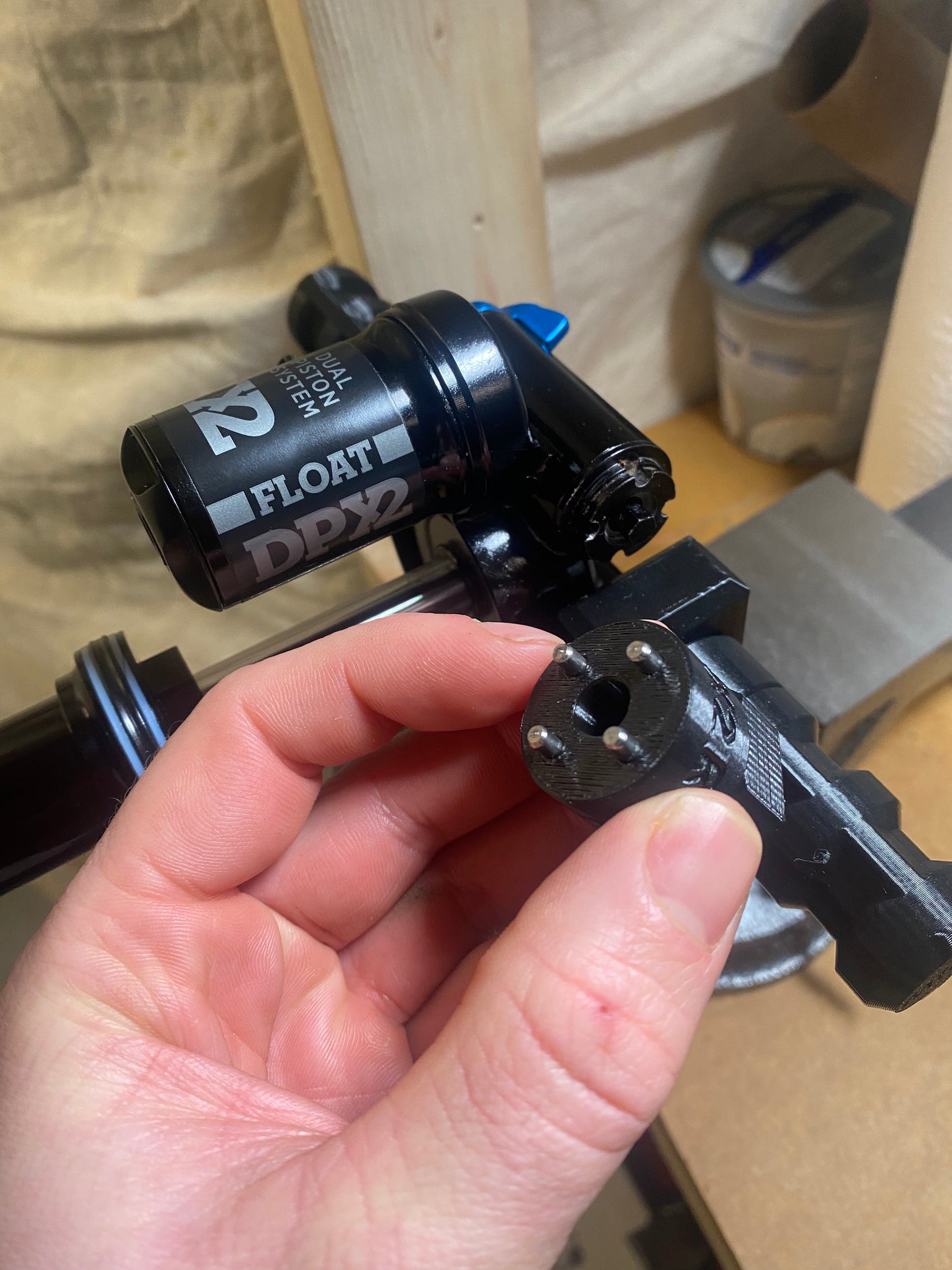 Home mechanic Cheap quality tools tested in Quebec for mountain bike suspension made by shockwave parts. Shockwave 3D printed tools.