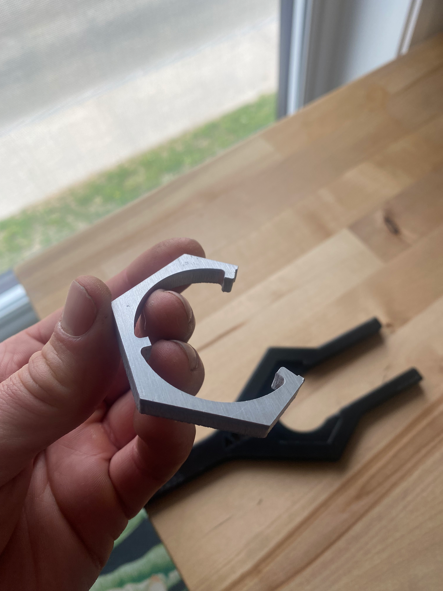 Cheap quality tools tested in Quebec for mountain bike suspension made by shockwave parts. Shockwave 3D printed tools.