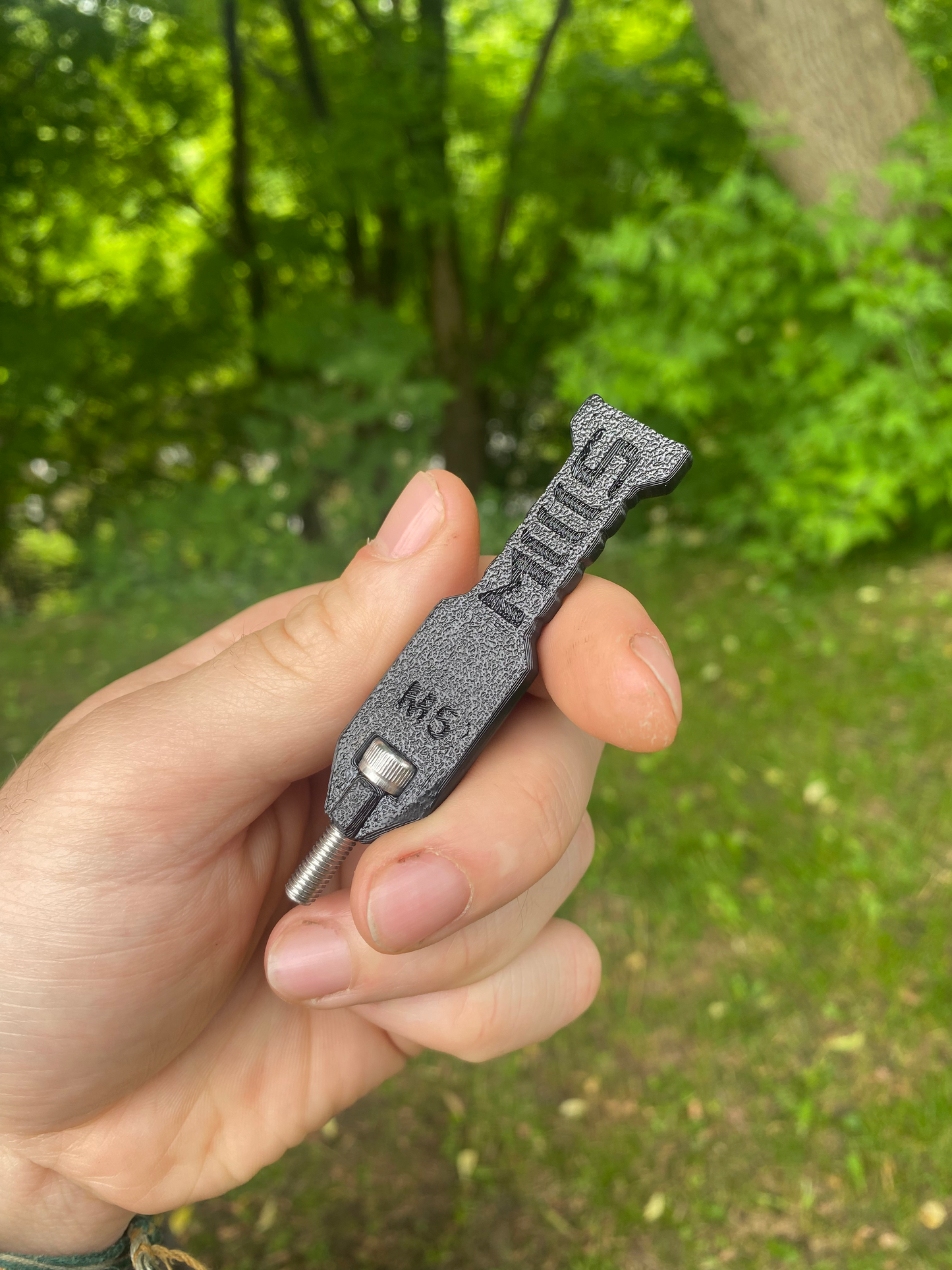 Cheap quality tools tested in Quebec for mountain bike suspension made by shockwave parts. Shockwave 3D printed tools.