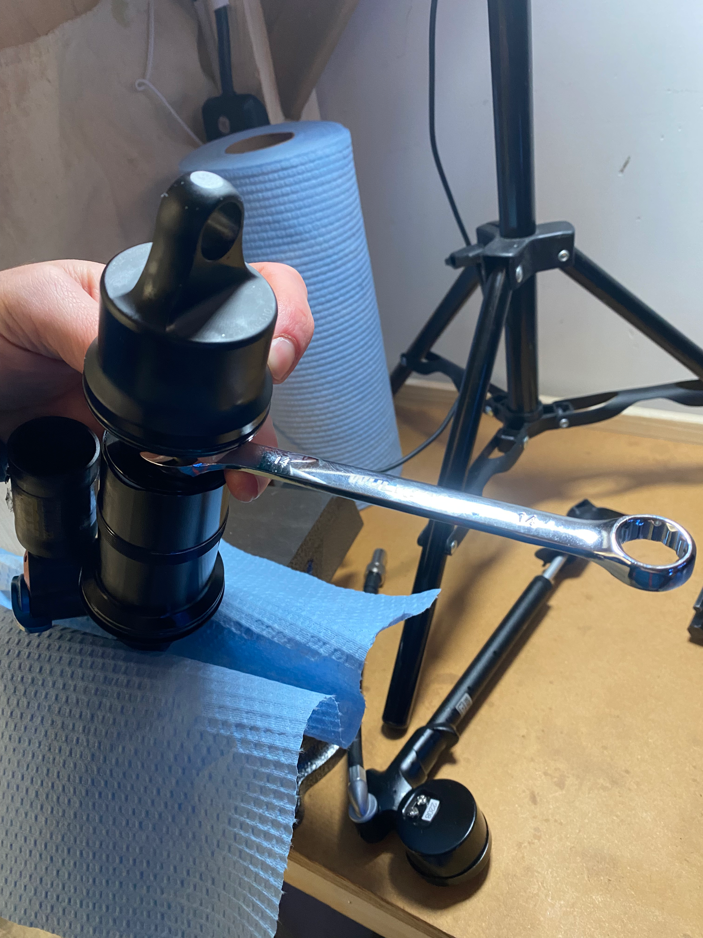 Home mechanic Cheap quality tools tested in Quebec for mountain bike suspension made by shockwave parts. Shockwave 3D printed tools.