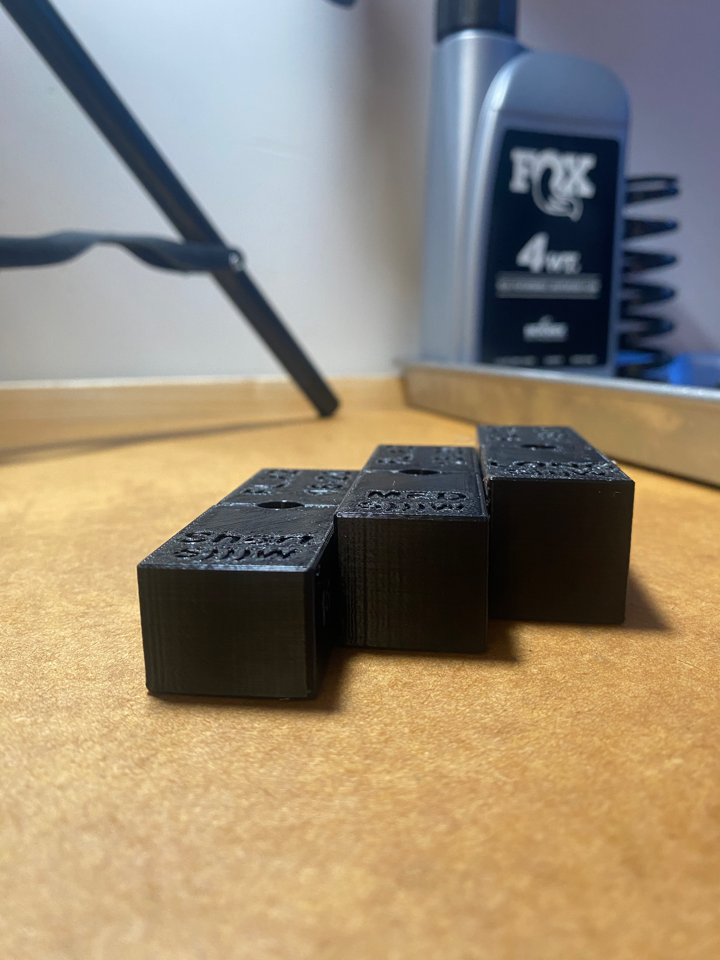 Home mechanic Cheap quality tools tested in Quebec for mountain bike suspension made by shockwave parts. Shockwave 3D printed tools.