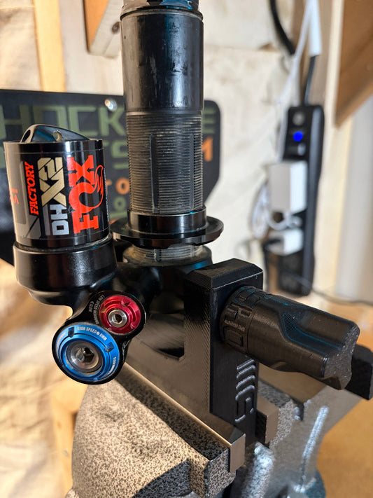 How to Safely Clamp and Service a Trunnion Shock