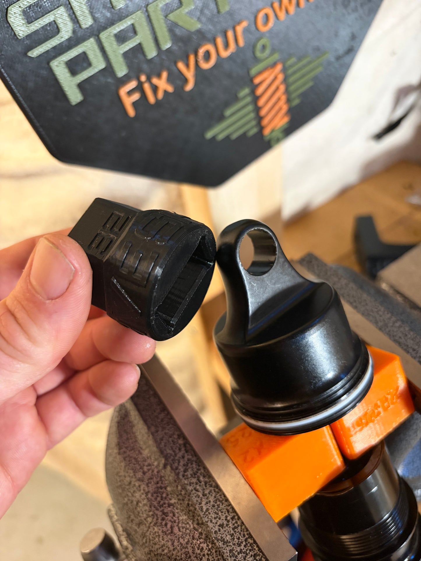 Shock Eyelet Drive Adapter | 32mm Socket