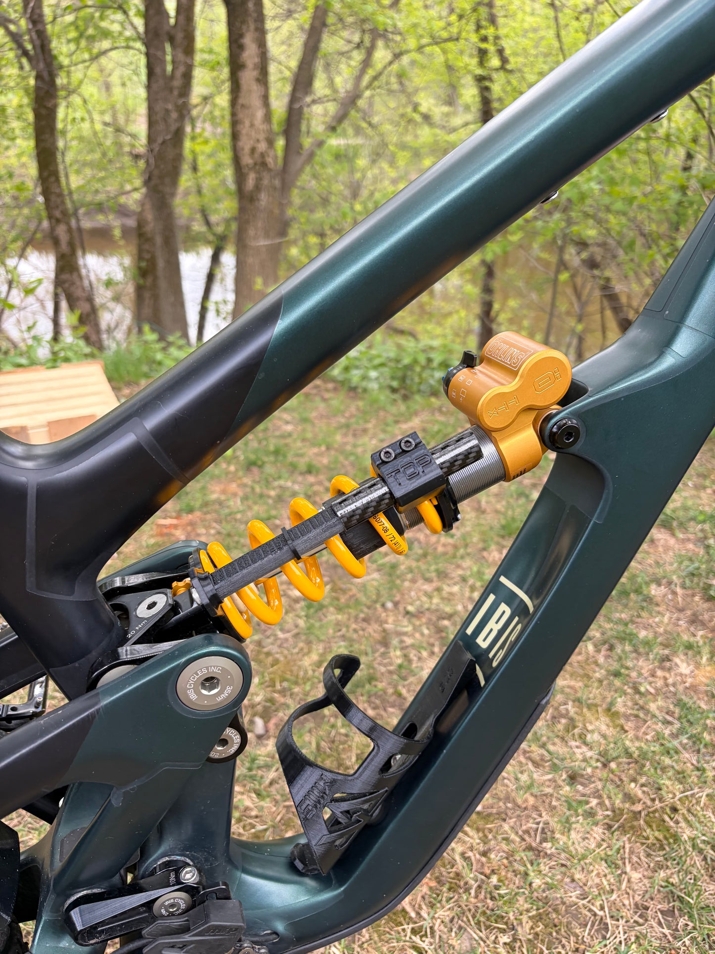 CoilTracker Pro | Carbon Fiber Coil Shock Travel Indicator