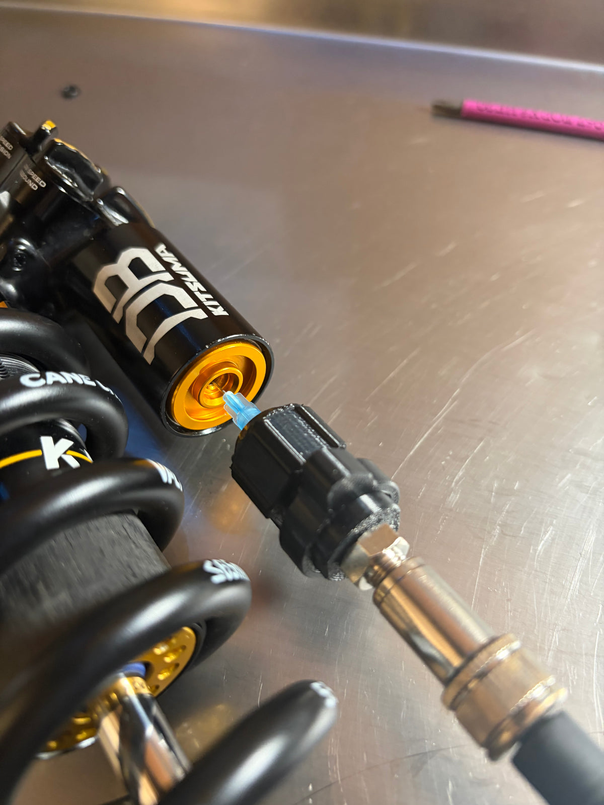 Adaptateur à aiguille pour pompe à shock | Pressurisation IFP et bladder