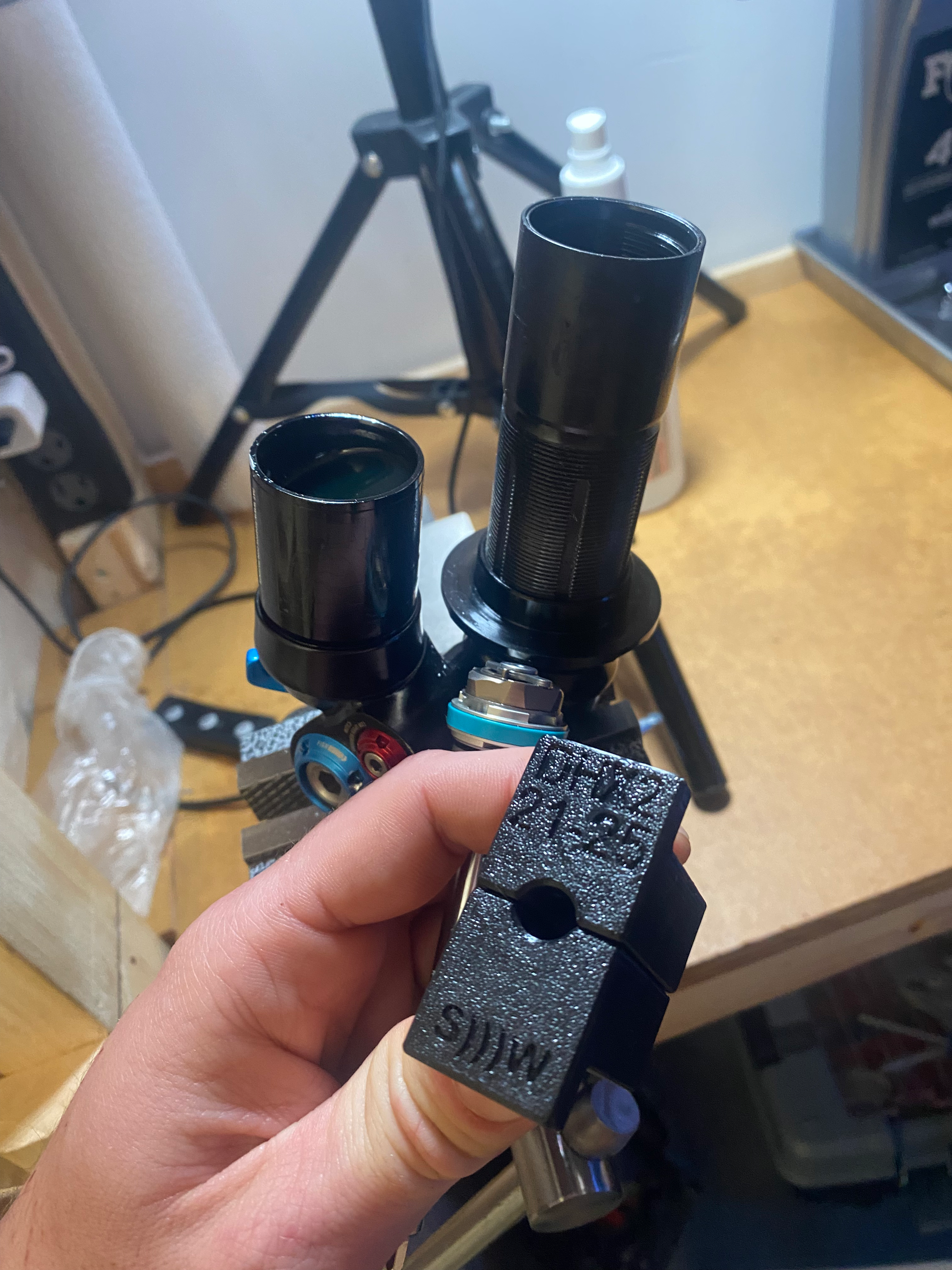 Home mechanic Cheap quality tools tested in Quebec for mountain bike suspension made by shockwave parts. Shockwave 3D printed tools.