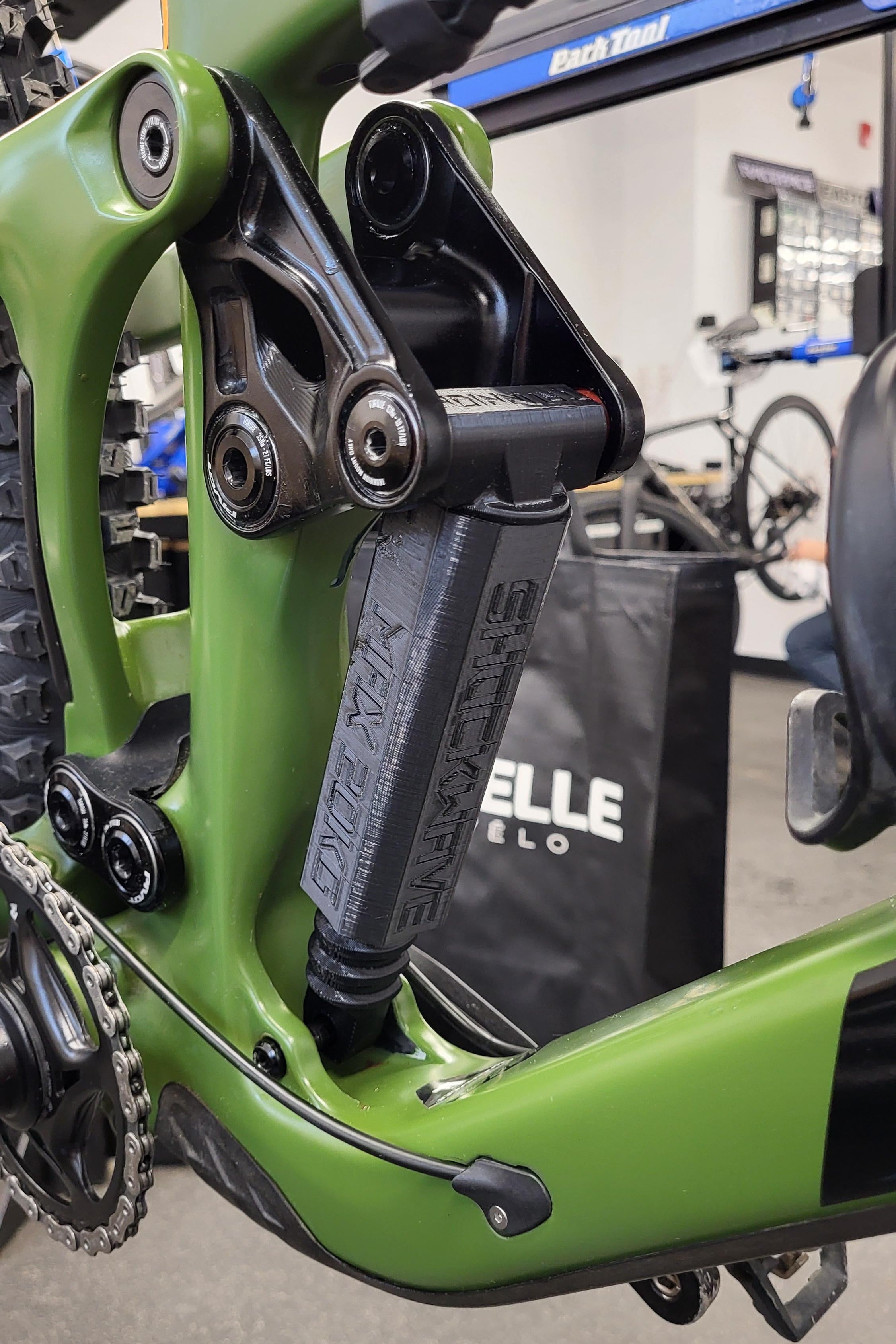 Universal Rear Shock Dummy for mountain bike | BlockShox by Shockwave