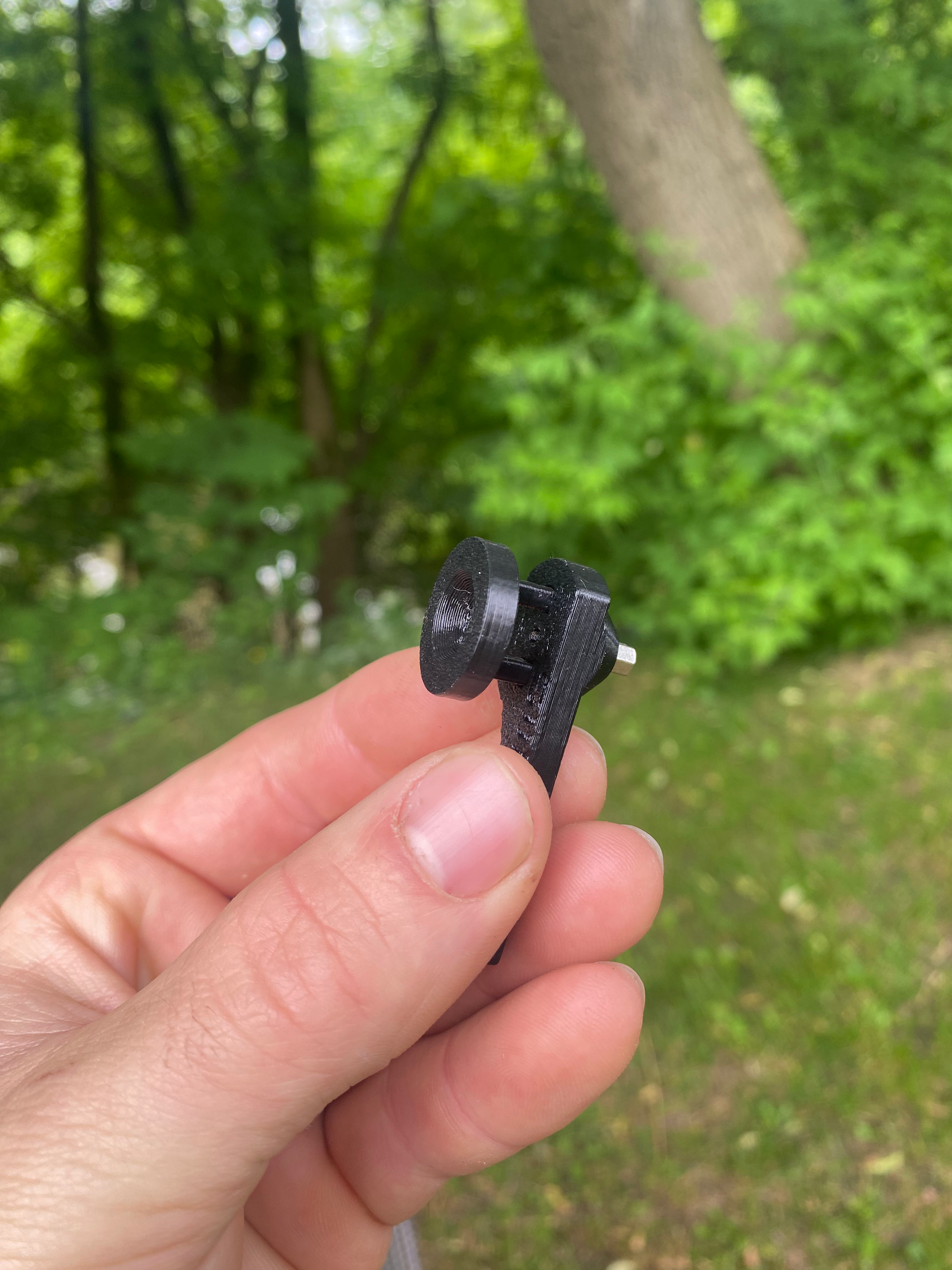 Cheap quality tools tested in Quebec for mountain bike suspension made by shockwave parts. Shockwave 3D printed tools.