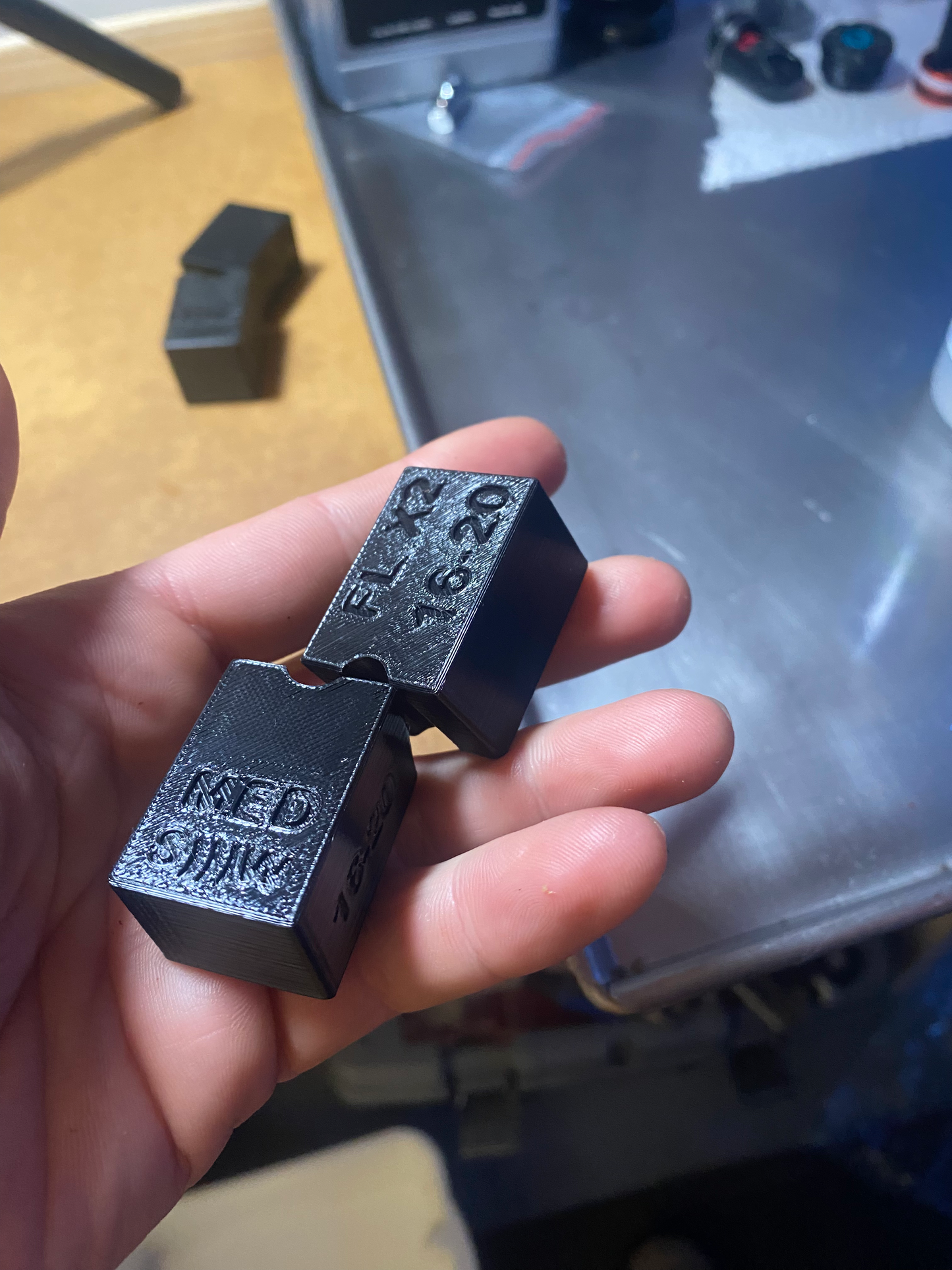 Home mechanic Cheap quality tools tested in Quebec for mountain bike suspension made by shockwave parts. Shockwave 3D printed tools.