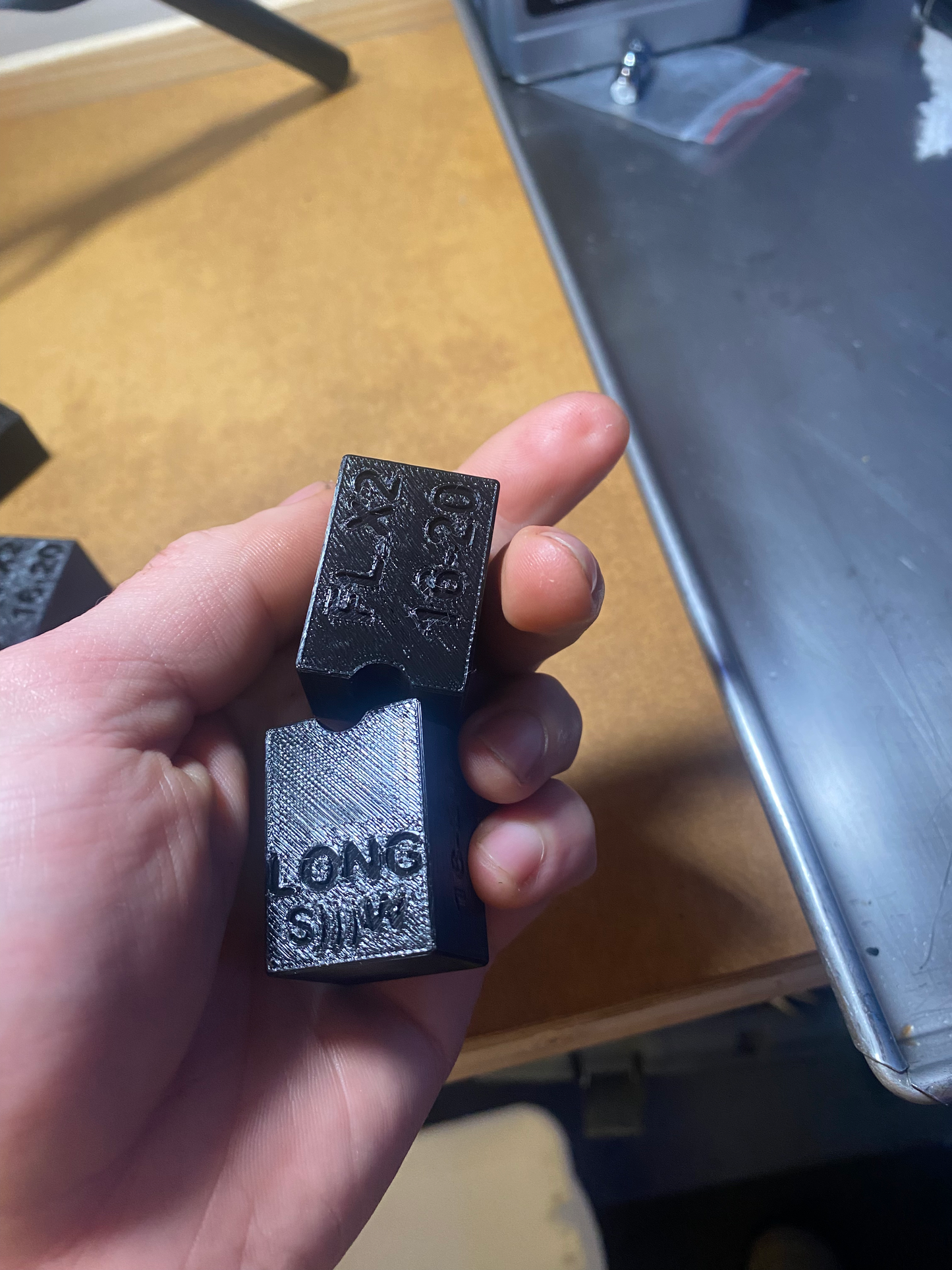 Home mechanic Cheap quality tools tested in Quebec for mountain bike suspension made by shockwave parts. Shockwave 3D printed tools.